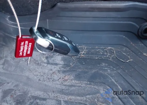 2015 Ford Mustang V6 из США, поврежденный, VIN 1FA6P8AM0F5335945